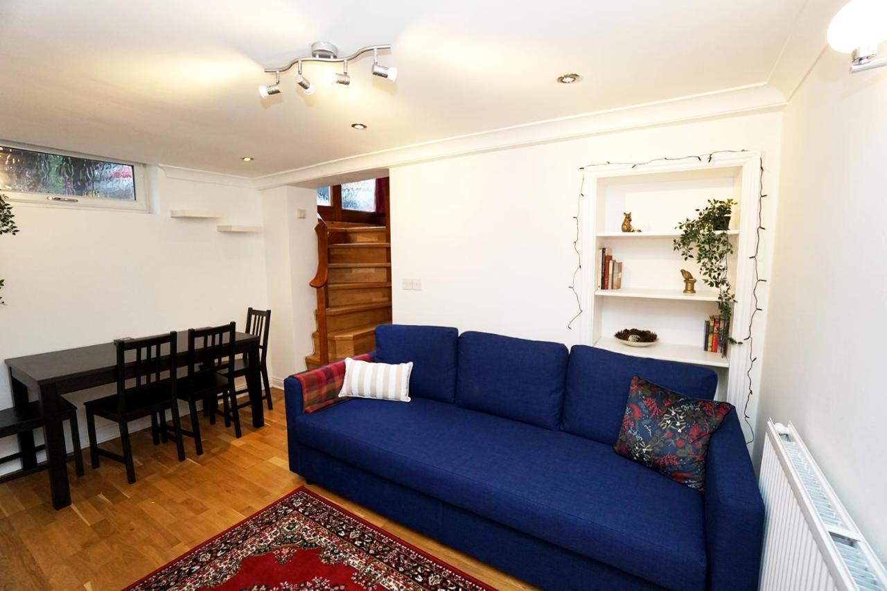 לונדון Cozy Retreat By Aresti Hotels מראה חיצוני תמונה